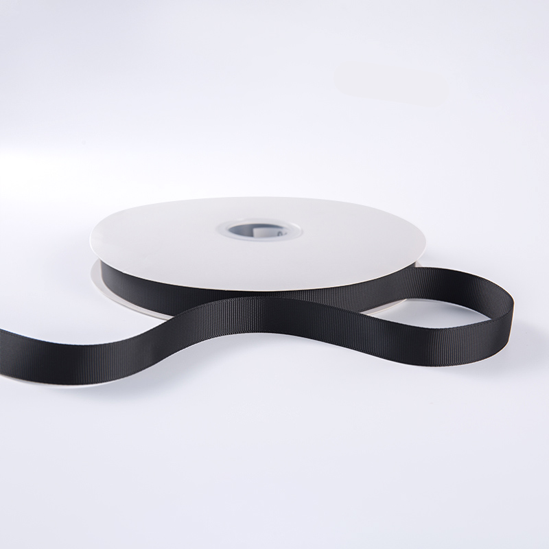 Nastro lavorato a maglia